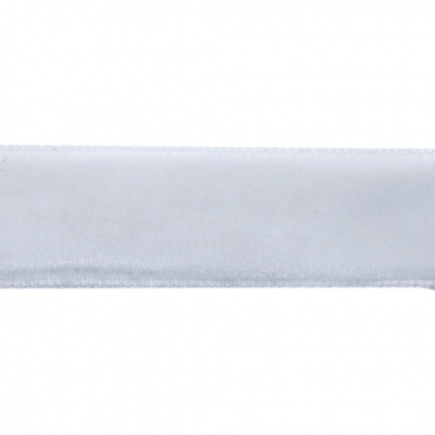 Лента бархатная нейлон, шир.12 мм, (упак. 45,7м), цв.01-белый - купить в Архангельске. Цена: 457.61 руб.